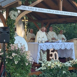 Vlč. Lovro Zaplatić proslavio zlatnu misu